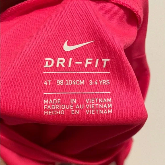 Nike Toddler Girl 3-4 Yrs 4T Hot Pink Tee & Gray Geometric Shorts Matching Set - Picture 3 of 8